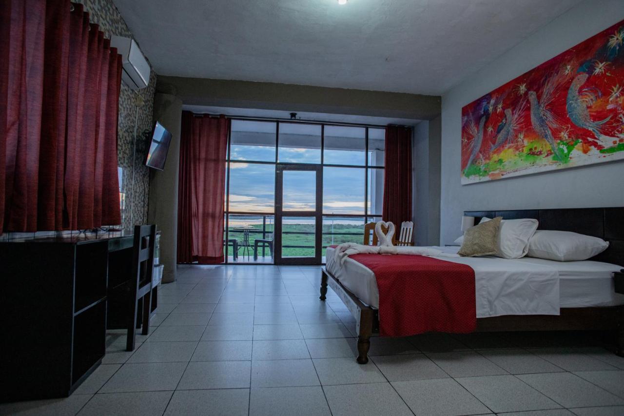 El Cauchero Hotel Iquitos Zewnętrze zdjęcie
