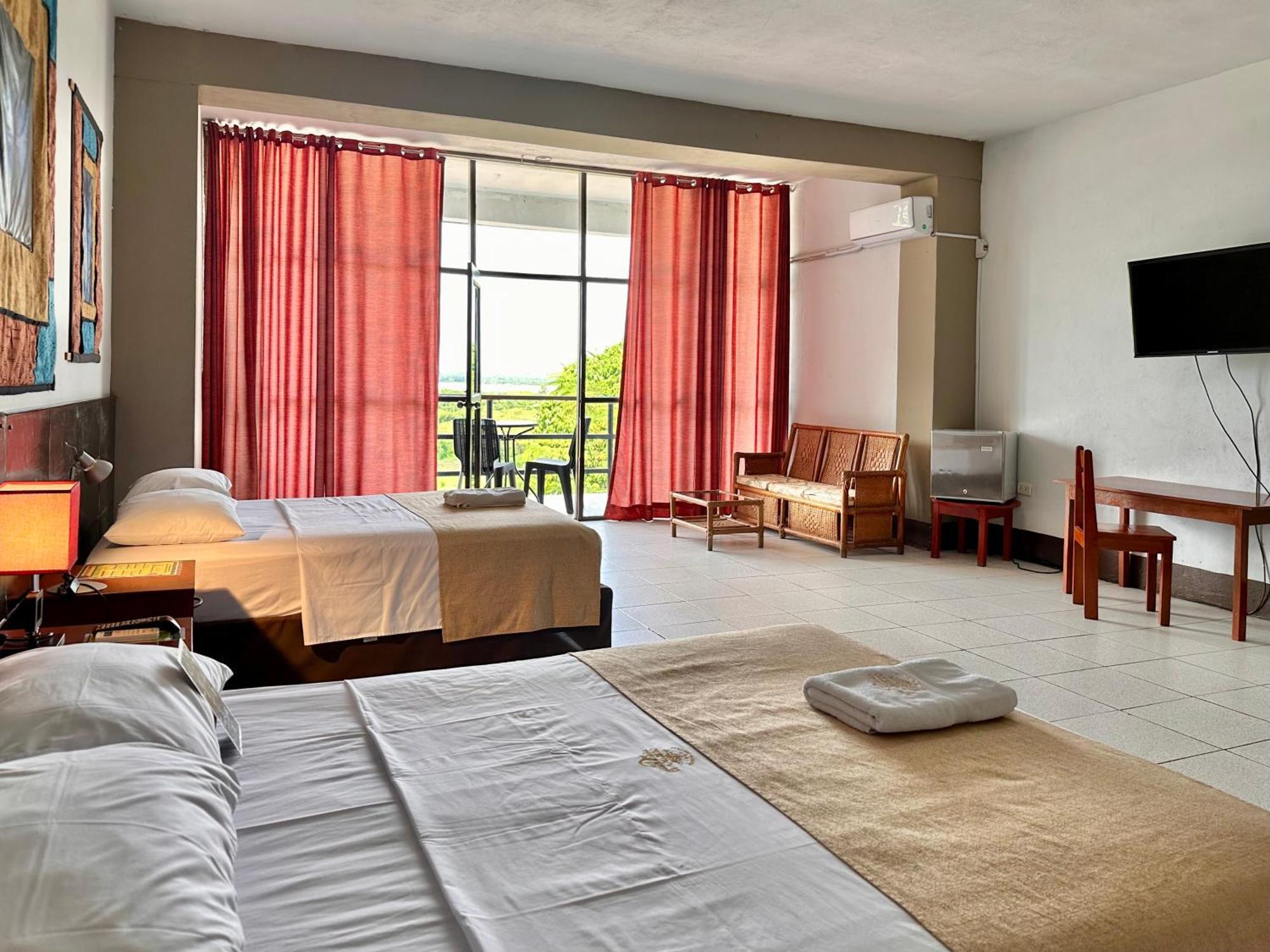 El Cauchero Hotel Iquitos Zewnętrze zdjęcie