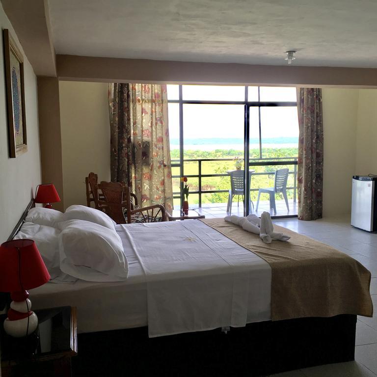 El Cauchero Hotel Iquitos Zewnętrze zdjęcie